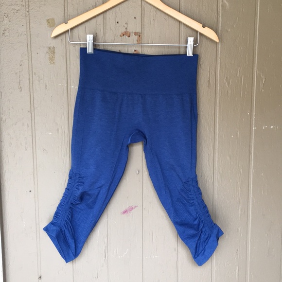 lululemon athletica Pants - Lululemon Capri leggings
